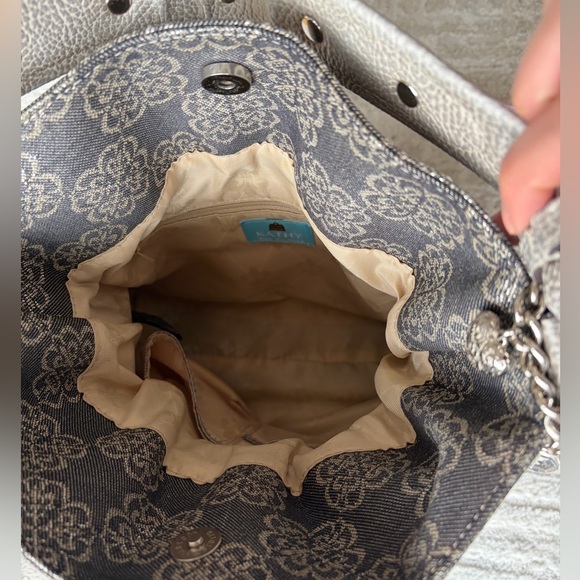 purse - Picture 3 of 6